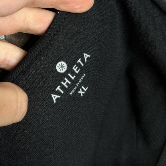 Athleta Aqualuxe Molded Cup Tankini Black - Picture 5 of 6